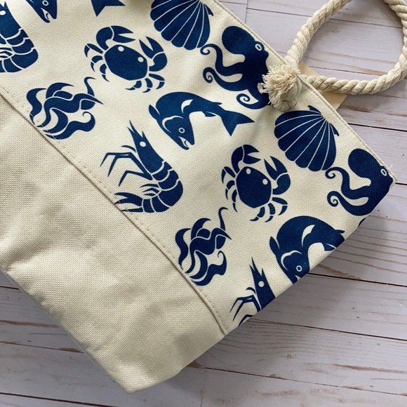 Jumbo Marine Life Beach Tote - Picture 2 of 8